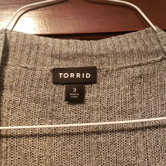 Gray sweater - Picture 2 of 4